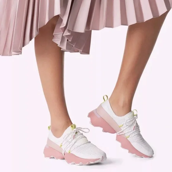 Sorel Women’s Kinectic™ Impact Lace Sneaker Size 9 Shoes in White Eraser Pink 🤍💖 - Picture 1 of 10